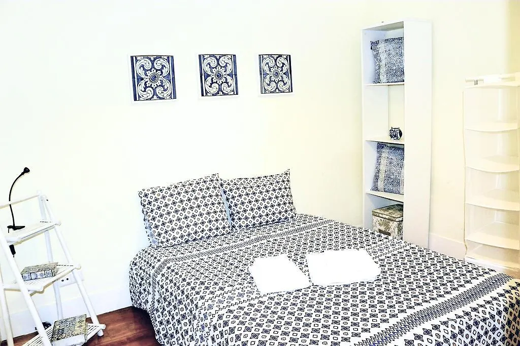 ליסבון Graca Family Apartment