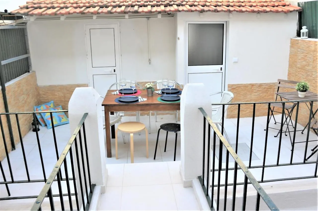Lisboa Graca Family Apartment
