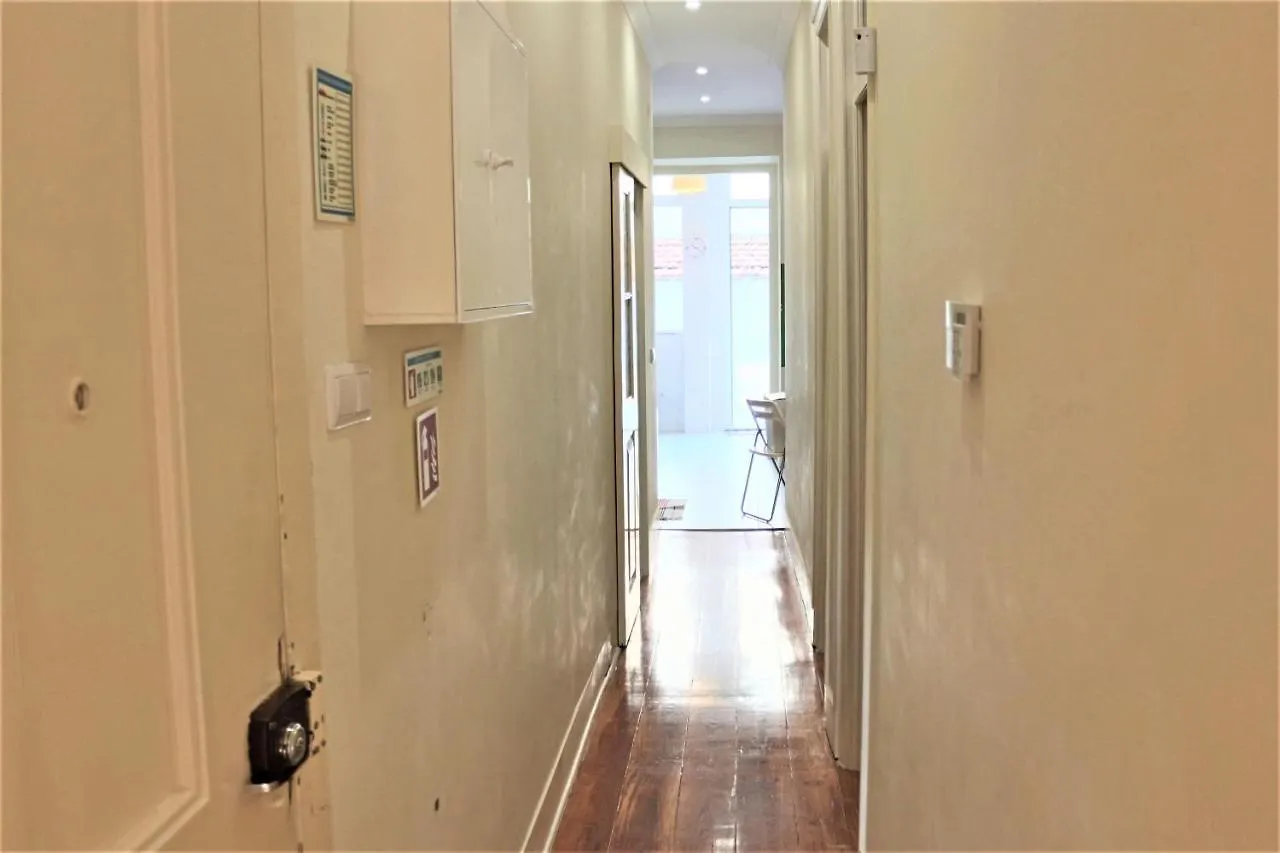 Graca Family Apartment Lisbon
